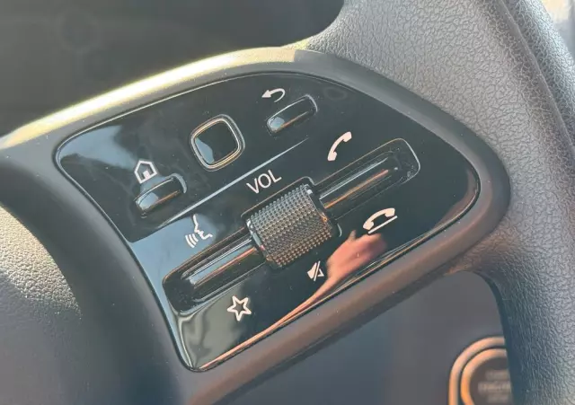 MERCEDES-BENZ Sprinter 317 CDI /L2H2 średniak/LED/Prawie Nowy/Navi/Klima/Kamera/bdb stan 