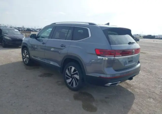 VOLKSWAGEN Atlas 