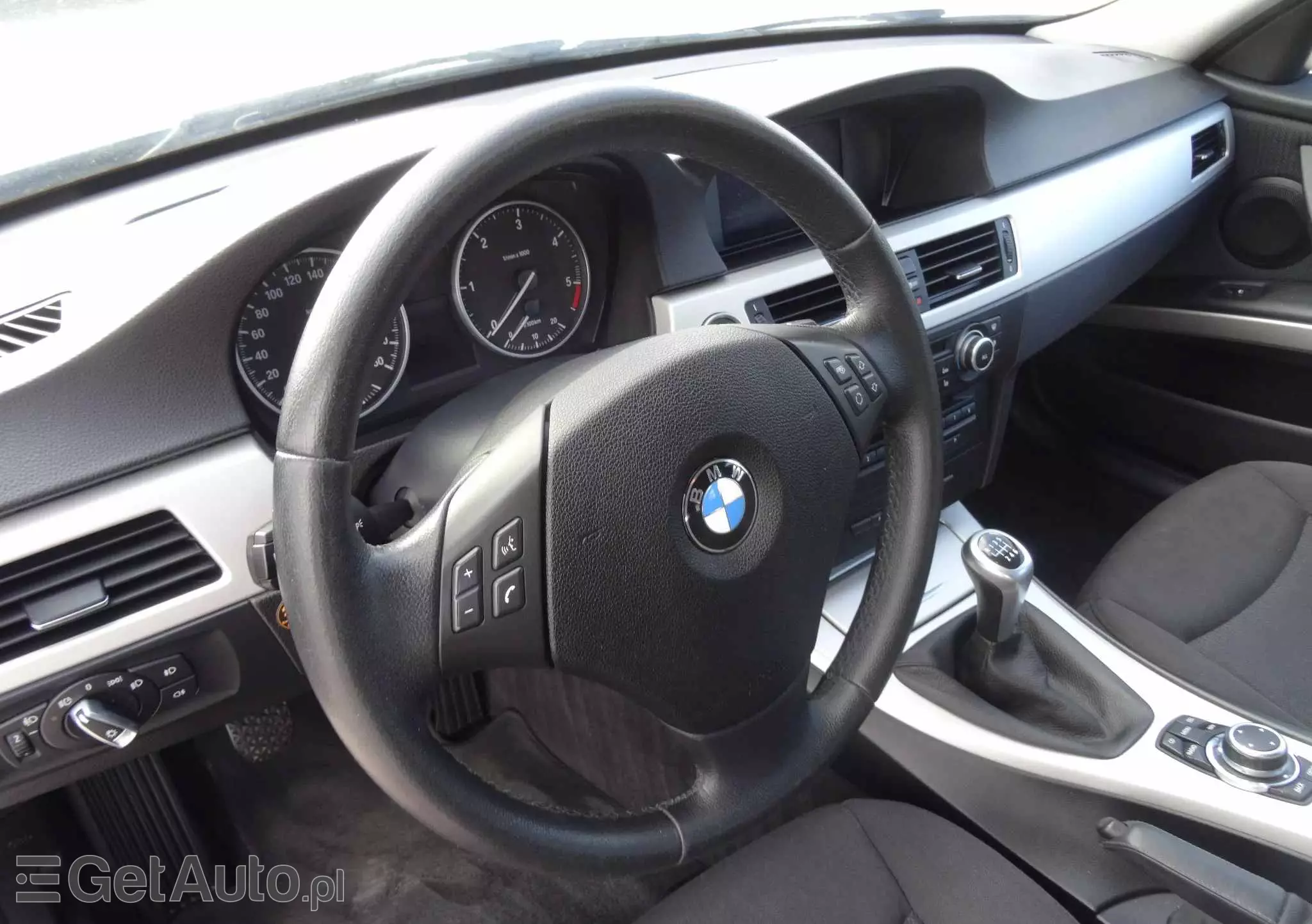 BMW Seria 3 318d DPF Touring