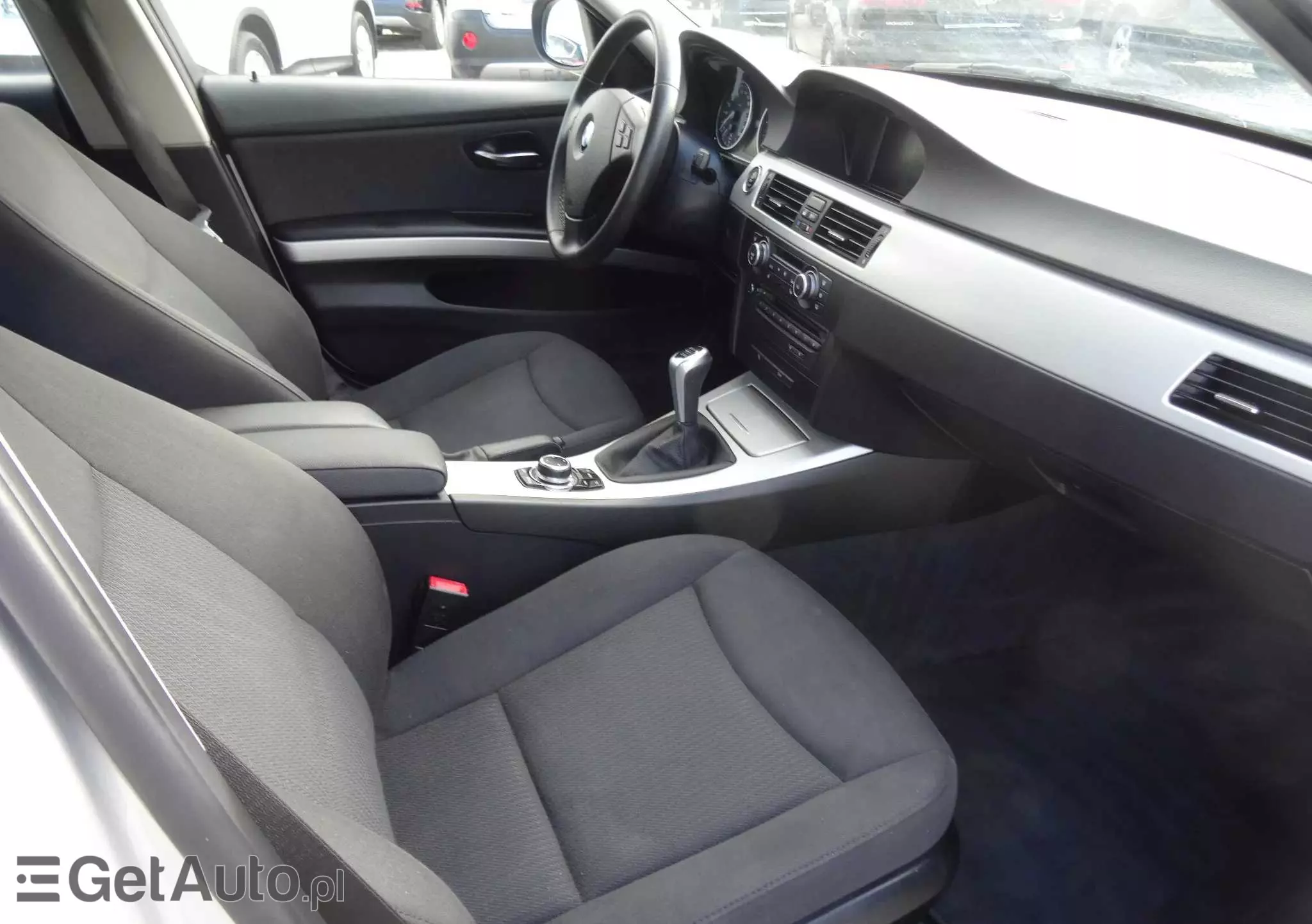 BMW Seria 3 318d DPF Touring