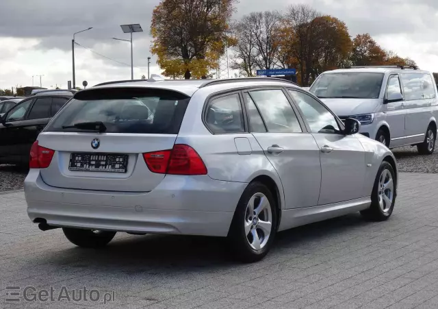 BMW Seria 3 318d DPF Touring