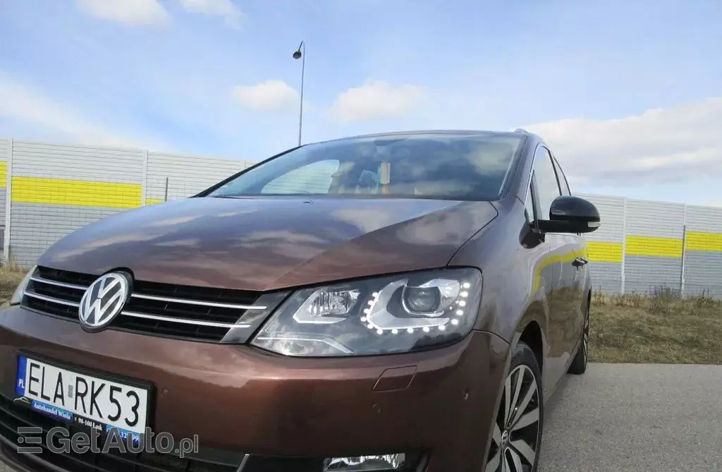 VOLKSWAGEN Sharan 