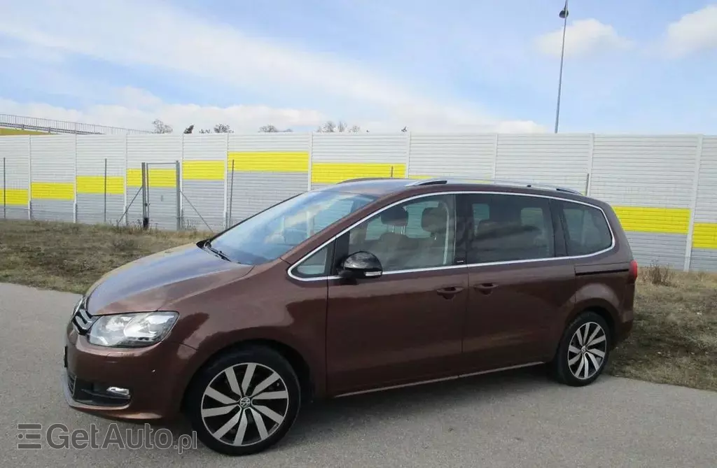 VOLKSWAGEN Sharan 