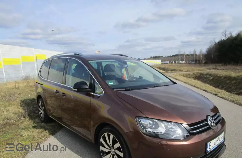 VOLKSWAGEN Sharan 