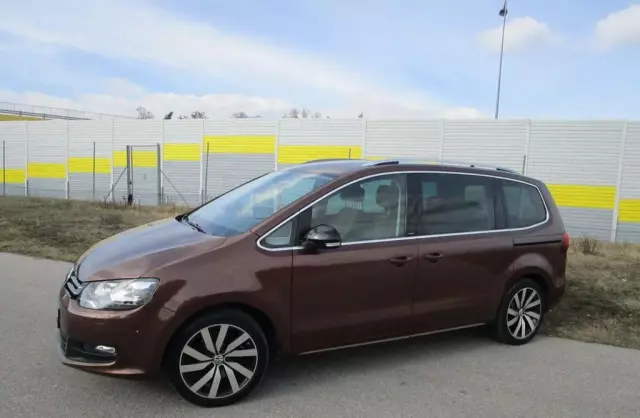 VOLKSWAGEN Sharan 