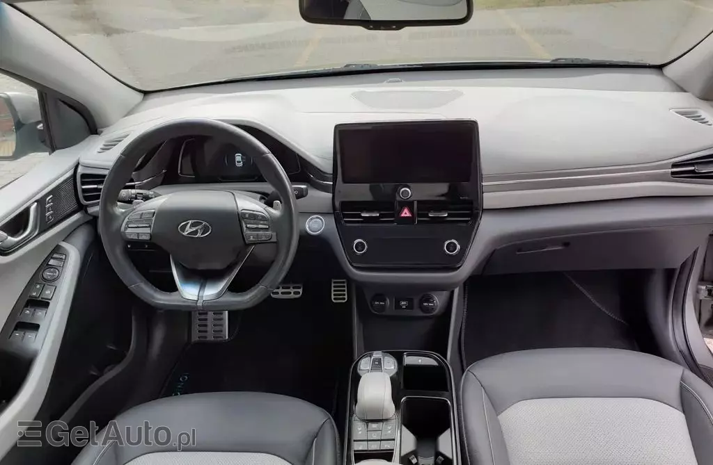 HYUNDAI IONIQ 