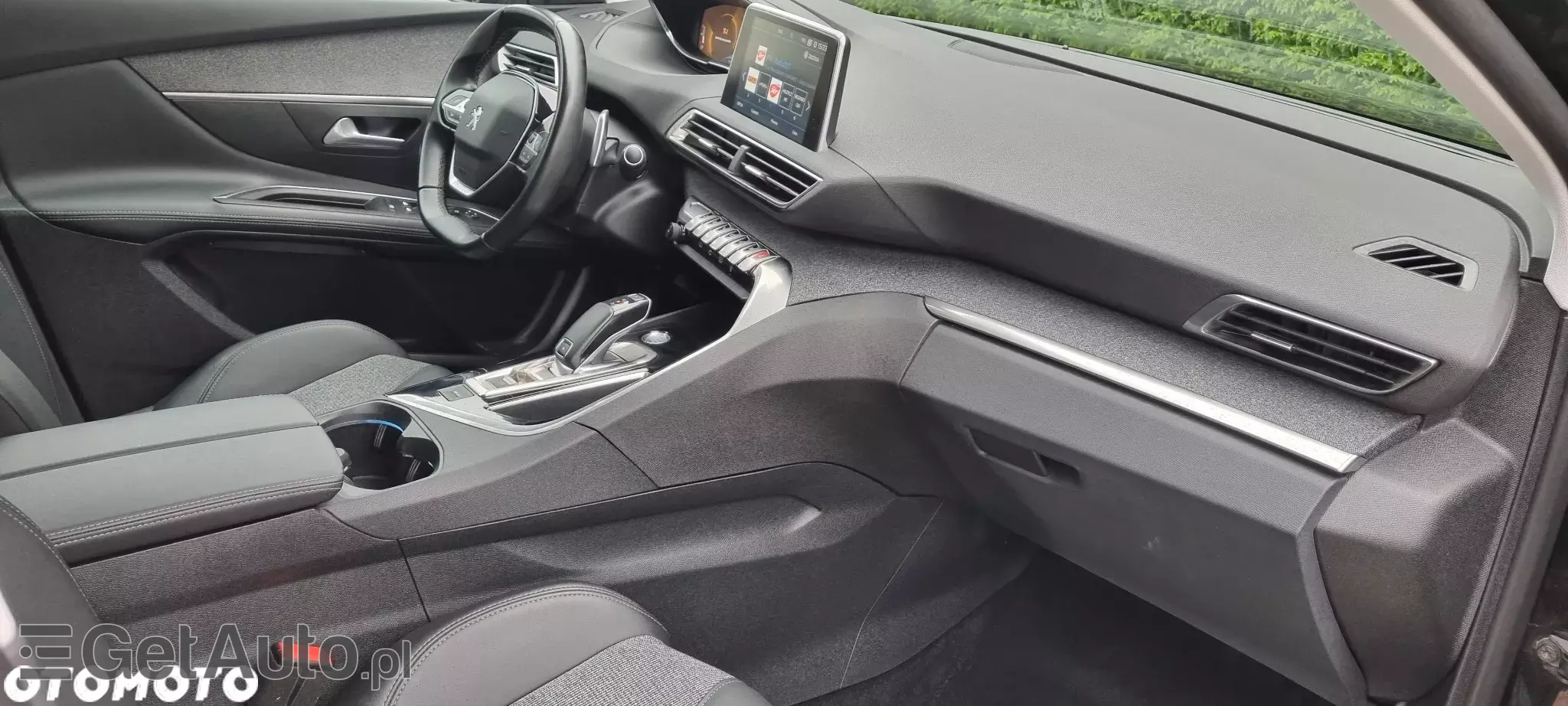 PEUGEOT 3008 Allure 130 S&S Aut.