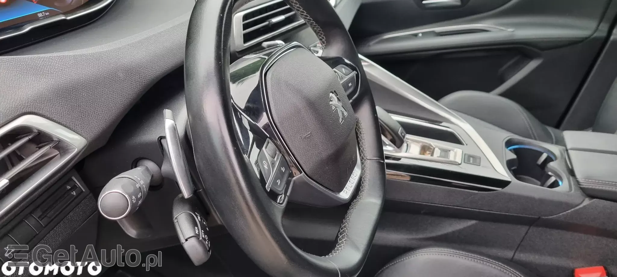 PEUGEOT 3008 Allure 130 S&S Aut.