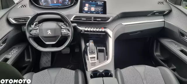 PEUGEOT 3008 Allure 130 S&S Aut.