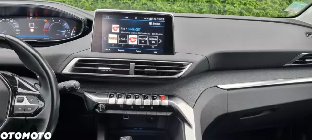 PEUGEOT 3008 Allure 130 S&S Aut.