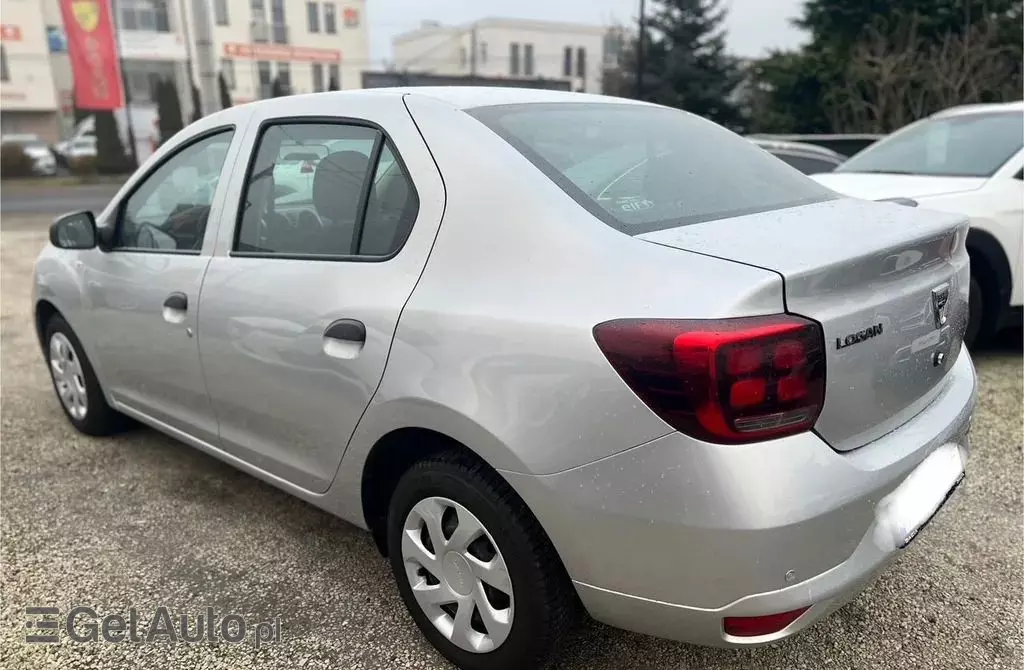 DACIA Logan 