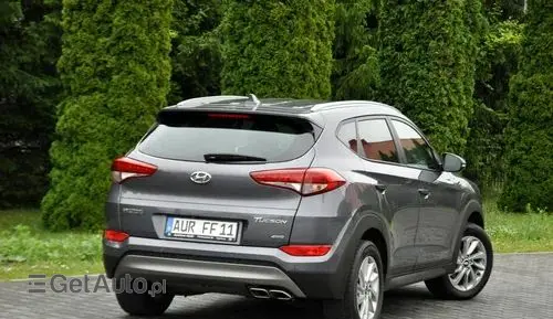 HYUNDAI Tucson 