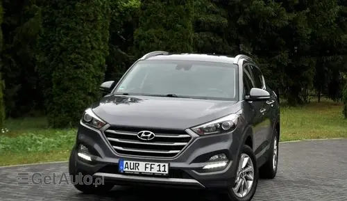 HYUNDAI Tucson 