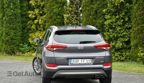 HYUNDAI Tucson 