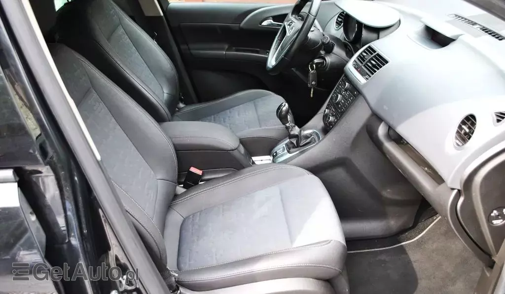 OPEL Meriva 1.7 DTC (110 KM)