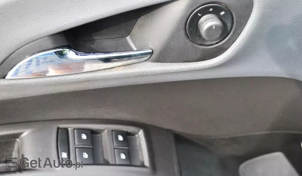 OPEL Meriva 1.7 DTC (110 KM)