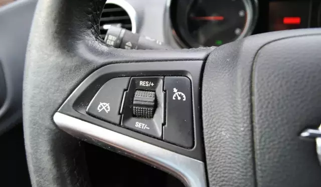 OPEL Meriva 1.7 DTC (110 KM)