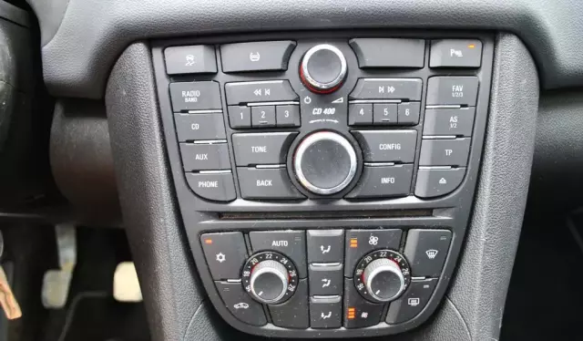 OPEL Meriva 1.7 DTC (110 KM)