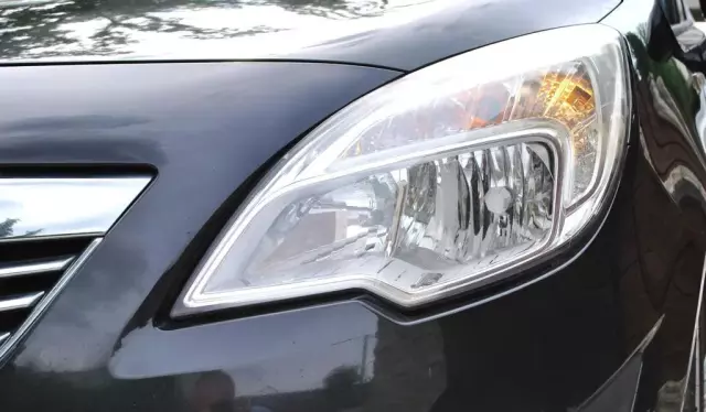 OPEL Meriva 1.7 DTC (110 KM)