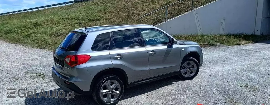 SUZUKI Vitara 