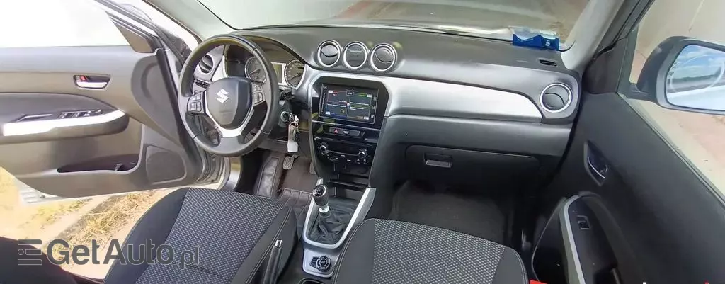 SUZUKI Vitara 