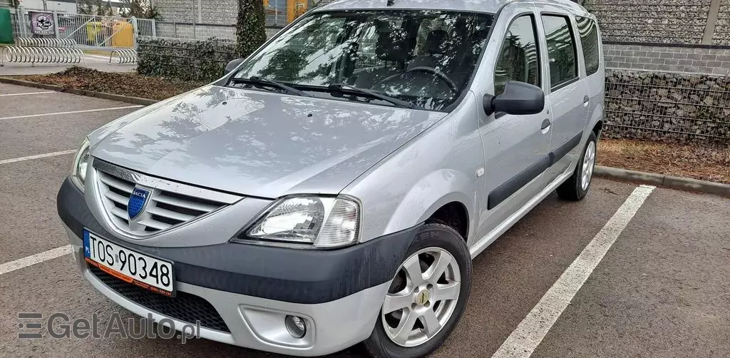DACIA Logan 