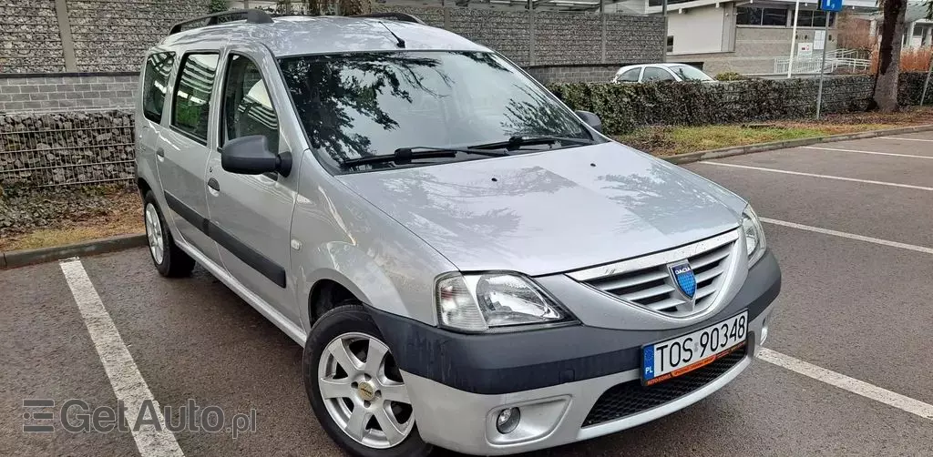 DACIA Logan 