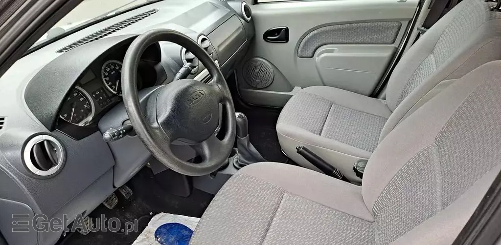 DACIA Logan 