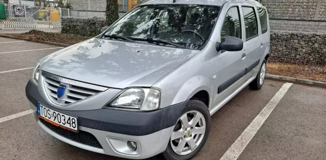 DACIA Logan 