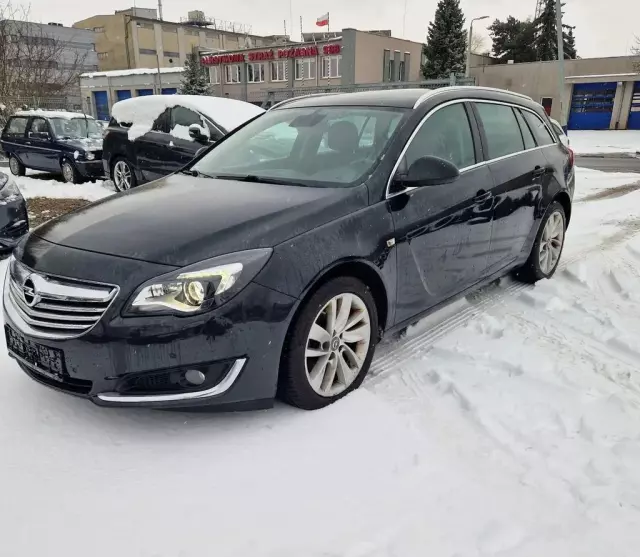OPEL Insignia 