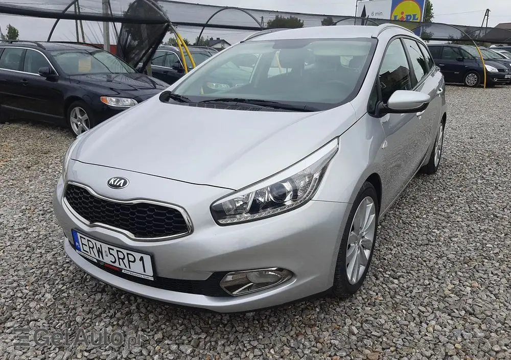 KIA Ceed 1.6 GDI SW Dream-Team Edition