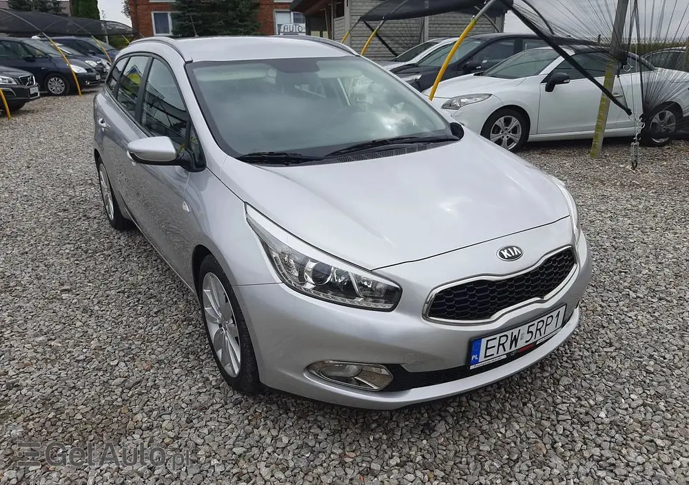 KIA Ceed 1.6 GDI SW Dream-Team Edition