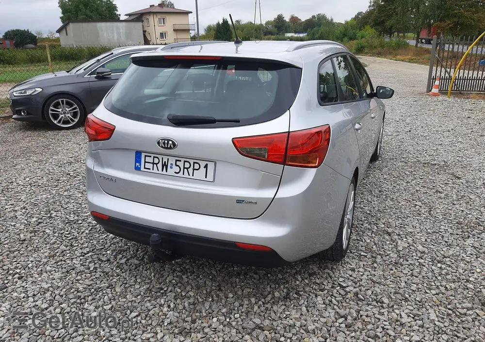 KIA Ceed 1.6 GDI SW Dream-Team Edition