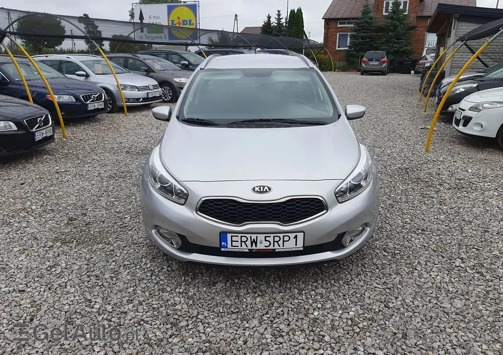 KIA Ceed 1.6 GDI SW Dream-Team Edition