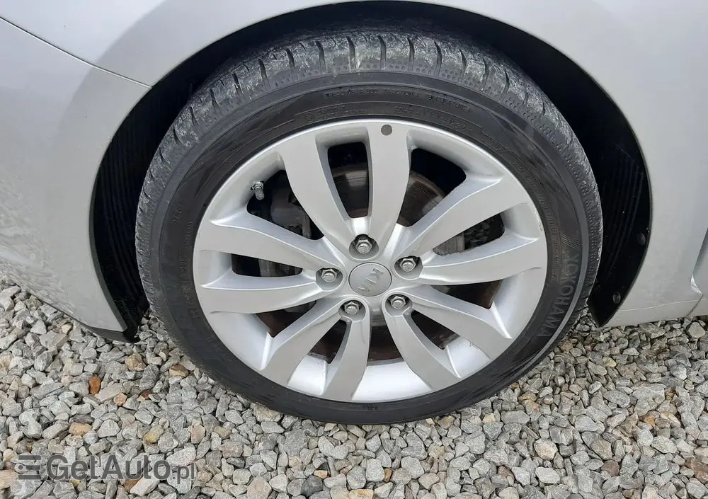 KIA Ceed 1.6 GDI SW Dream-Team Edition