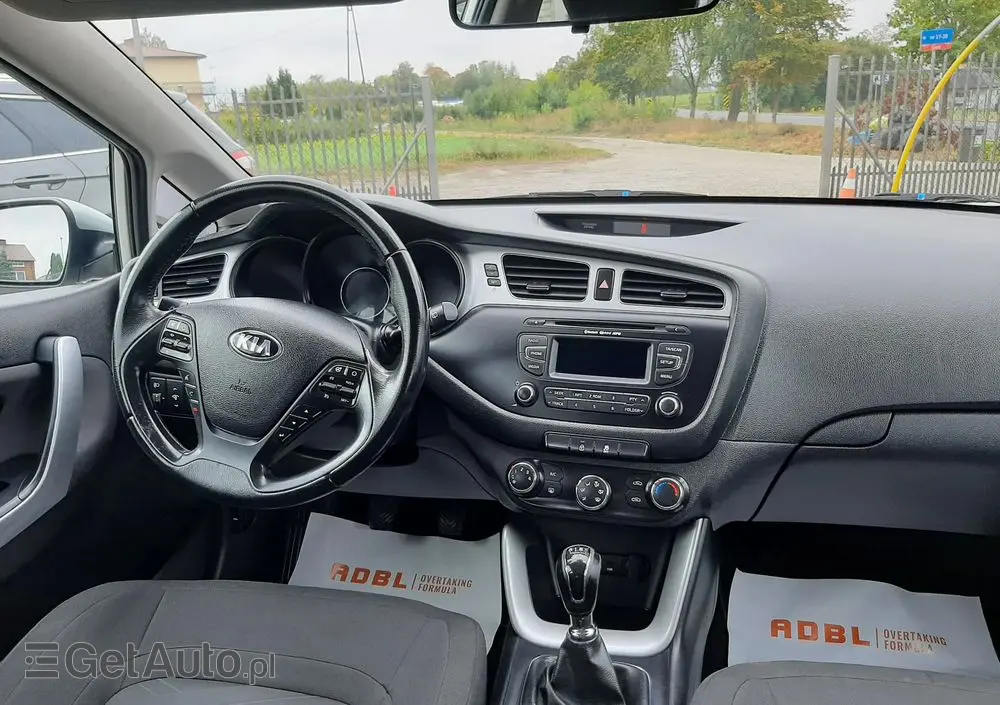KIA Ceed 1.6 GDI SW Dream-Team Edition