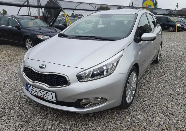 KIA Ceed 1.6 GDI SW Dream-Team Edition