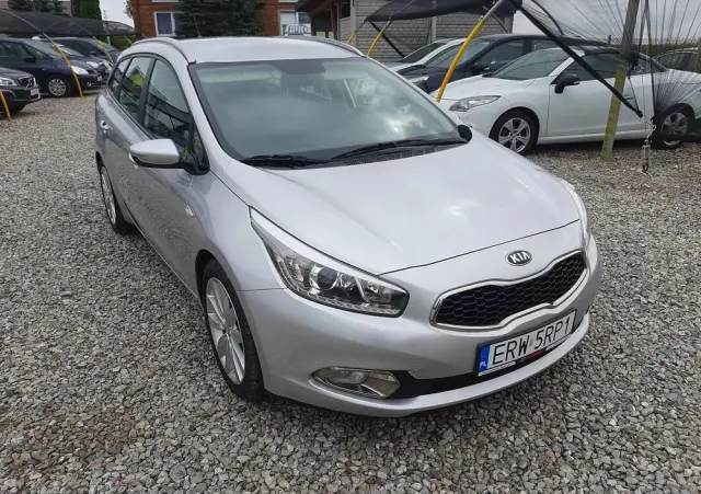 KIA Ceed 1.6 GDI SW Dream-Team Edition