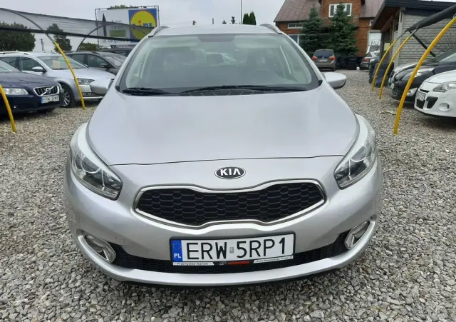KIA Ceed 1.6 GDI SW Dream-Team Edition