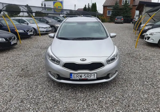 KIA Ceed 1.6 GDI SW Dream-Team Edition