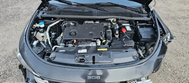 PEUGEOT 308 BlueHDi 130 EAT8 Allure