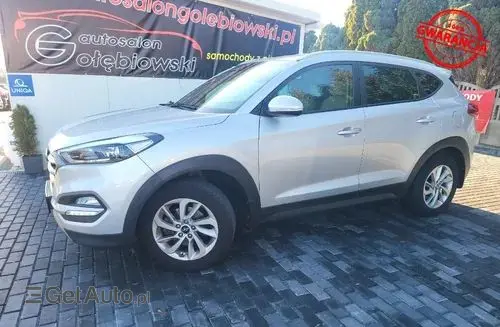 HYUNDAI Tucson 