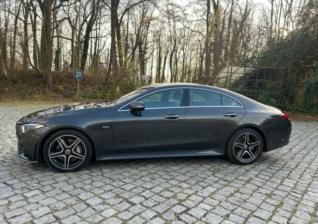 MERCEDES-BENZ CLS 