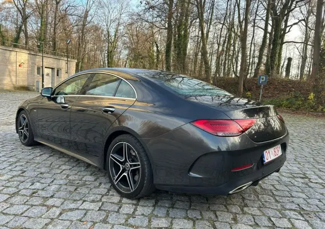 MERCEDES-BENZ CLS 