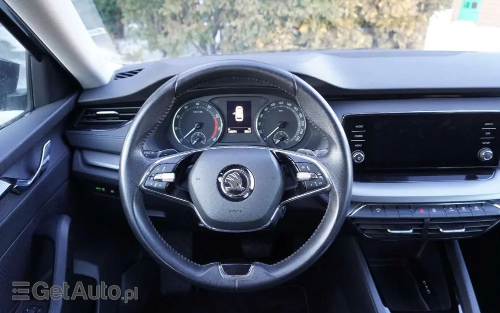 SKODA Octavia 
