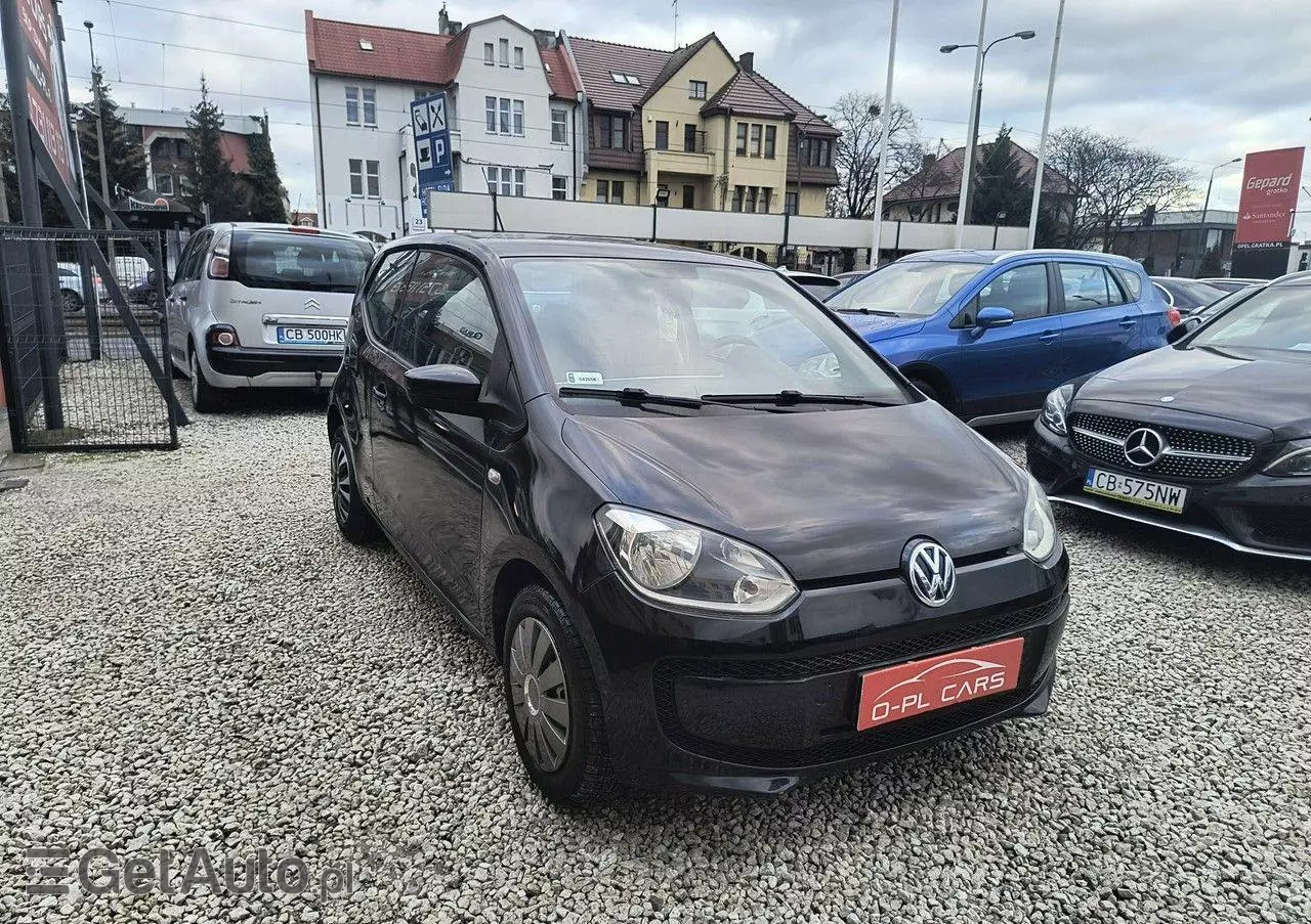 VOLKSWAGEN Up! 