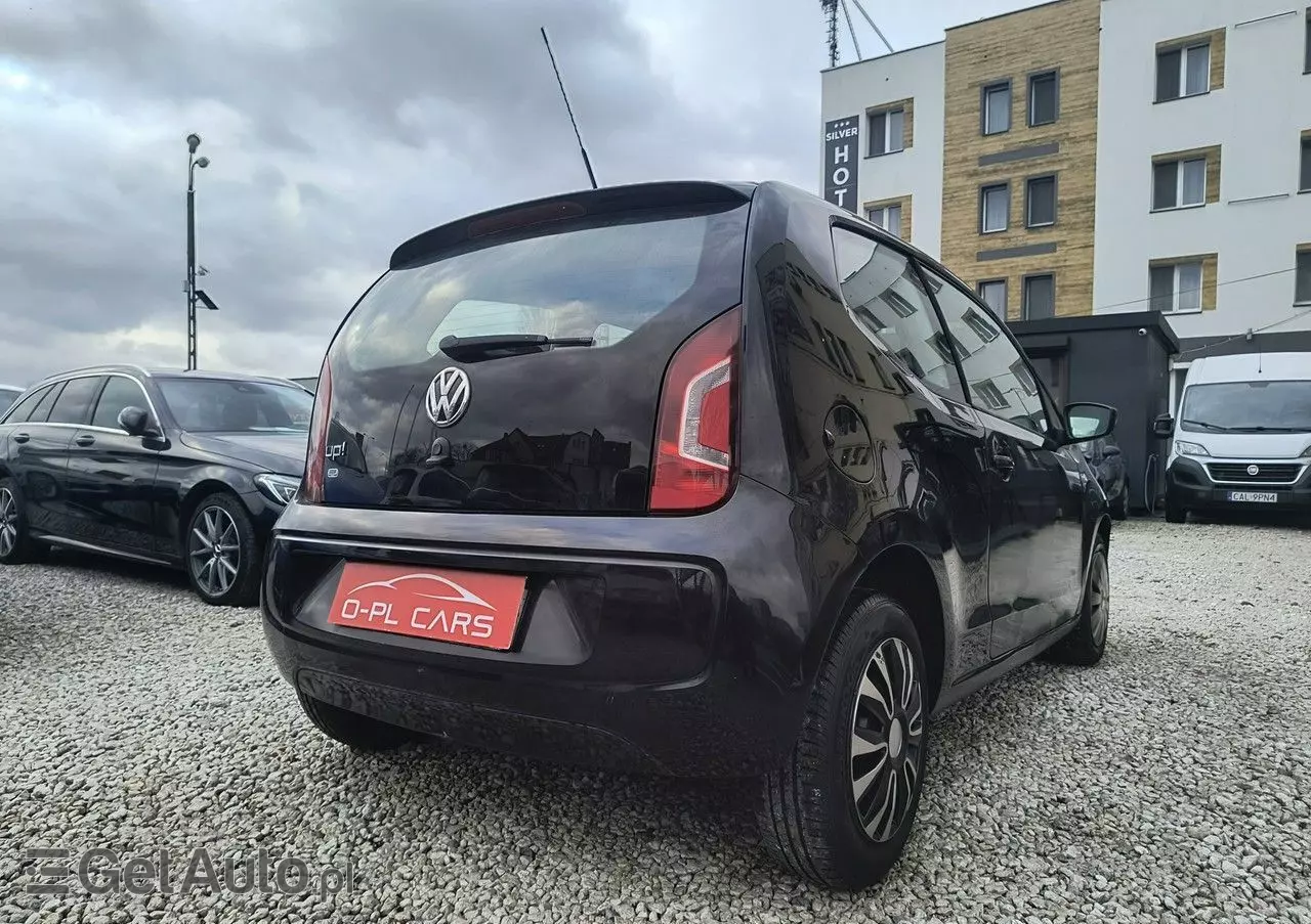 VOLKSWAGEN Up! 