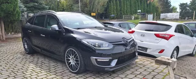 RENAULT Megane 