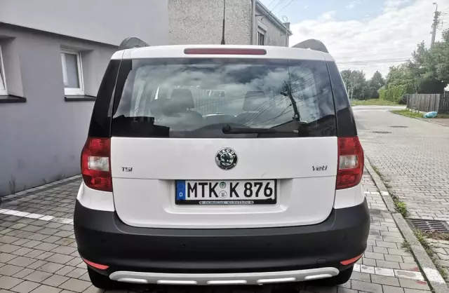SKODA Yeti 