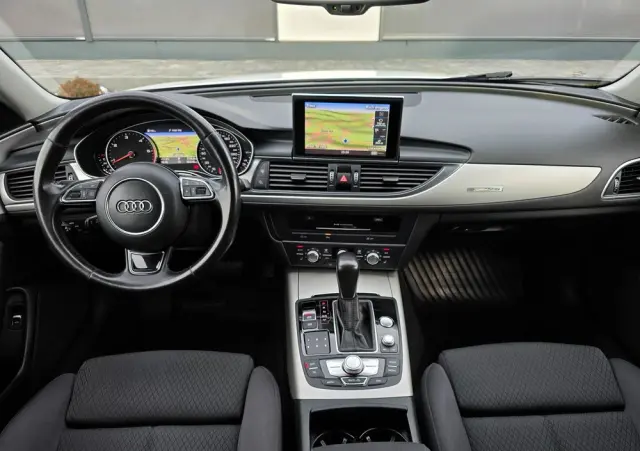 AUDI A6 Avant 2.0 TDI Quattro S tronic